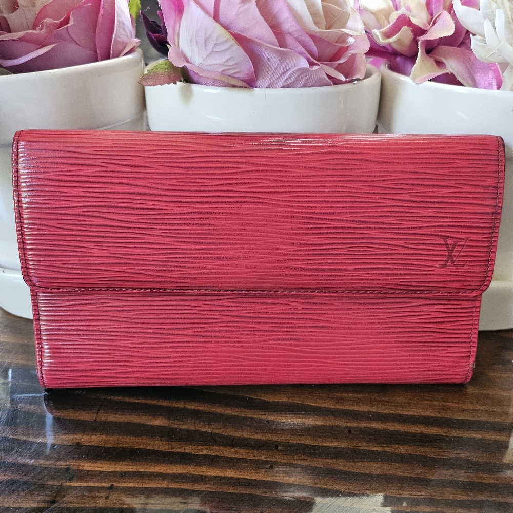 LV Epi Leather Wallet